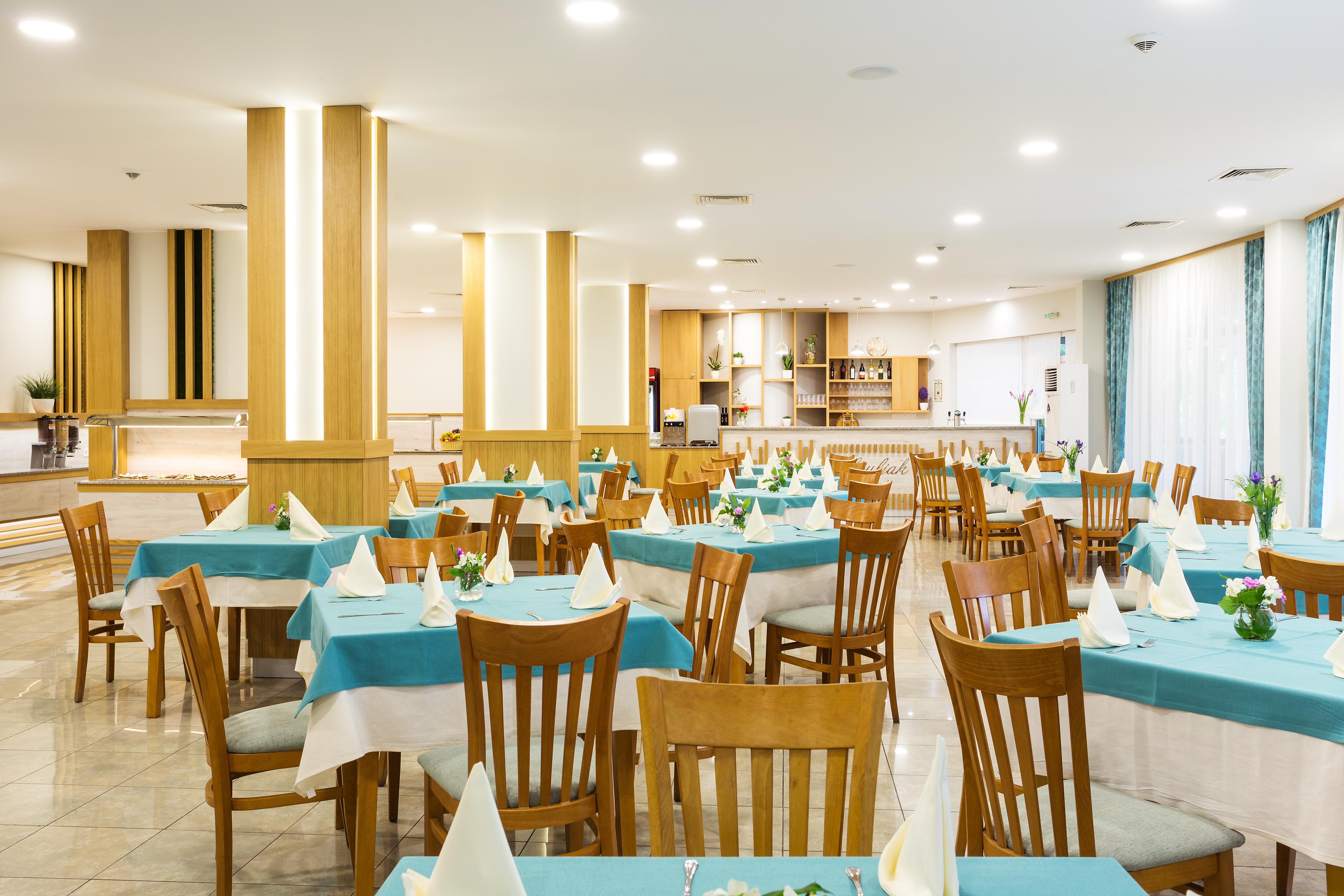 Ljuljak Hotel Golden Sands Exteriör bild