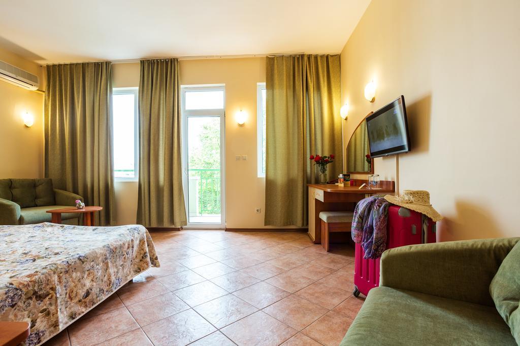 Ljuljak Hotel Golden Sands Rum bild